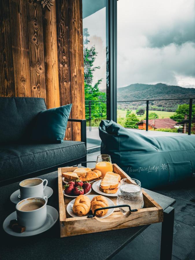 Mountain Lodge Rîşnov المظهر الخارجي الصورة